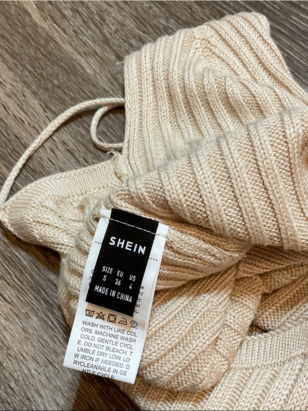 SHEIN Ribbed V-Neck Knit Cami - Beige - Picture 4 of 4